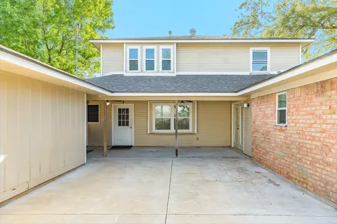 52 S Bachelor Button Street Lake Jackson TX 77566