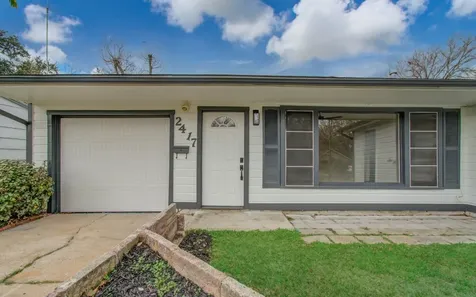 2417 Pecan Street Dickinson TX 77539