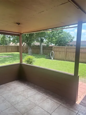 279 4th Street N Van Vleck TX 77482