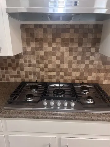 279 4th Street N Van Vleck TX 77482