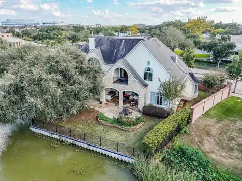 15710 Creek Bend Drive Sugar Land TX 77478