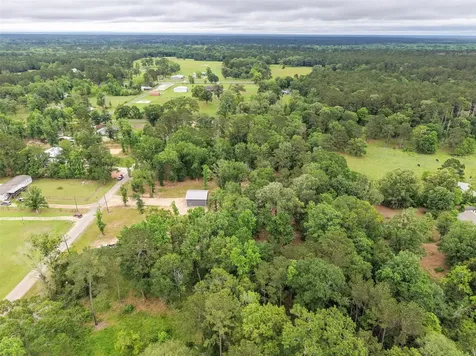 351 Oak Knoll Road Cleveland TX 77328