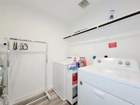 3223 Creston Gate Drive Houston TX 77047