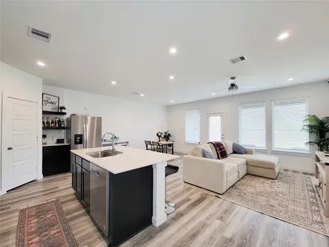 3223 Creston Gate Drive Houston TX 77047