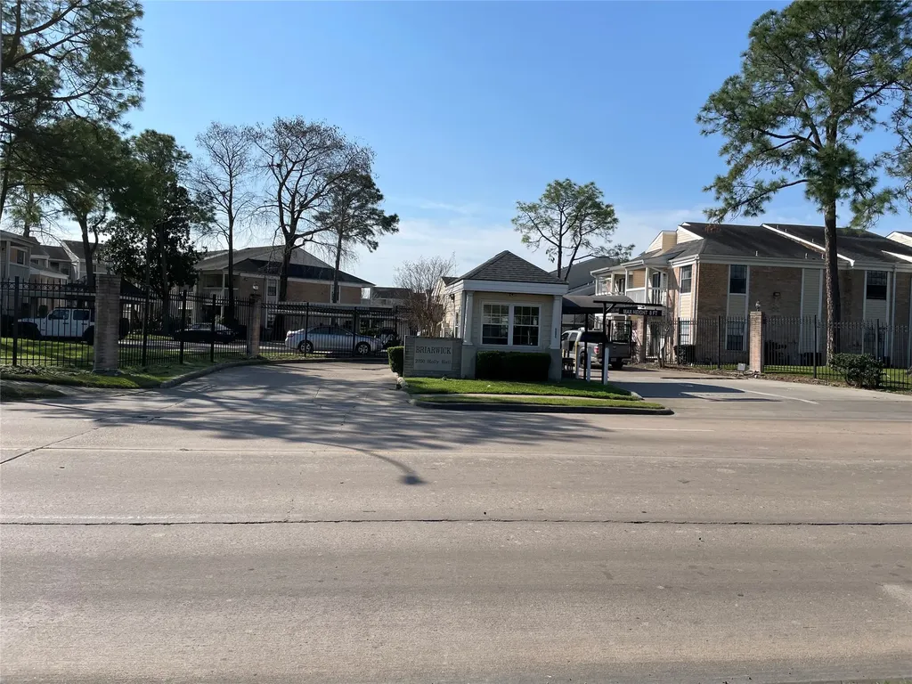 2750 Holly Hall Street 117 Houston TX 77054