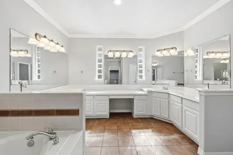 3207 Holly Shores Drive Houston TX 77042