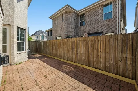 3207 Holly Shores Drive Houston TX 77042