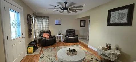 1206 Nelson Street Yoakum TX 77995