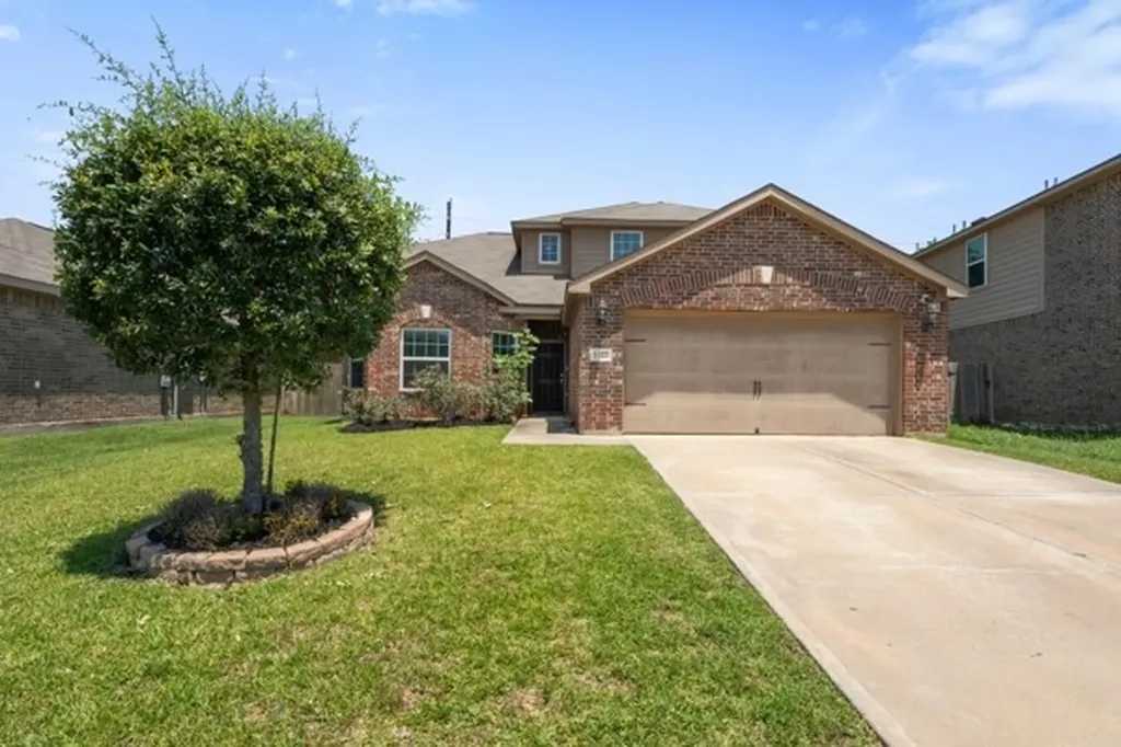 1327 Diamond Drape Drive Rosharon TX 77583