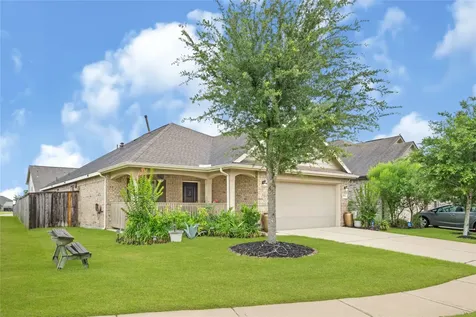 8934 English Manor Drive Cypress TX 77433