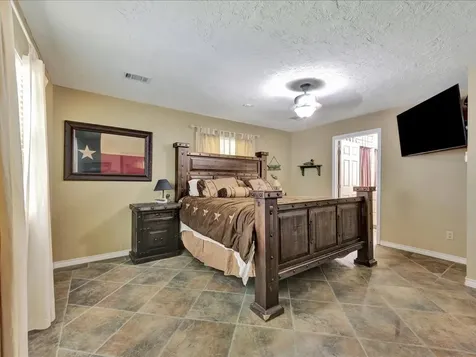 21441 Fm 705 Broaddus TX 75929