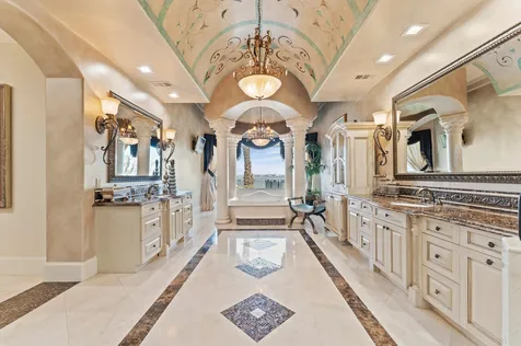 6 Waterford Oaks Lane Kemah TX 77565