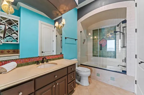 6 Waterford Oaks Lane Kemah TX 77565