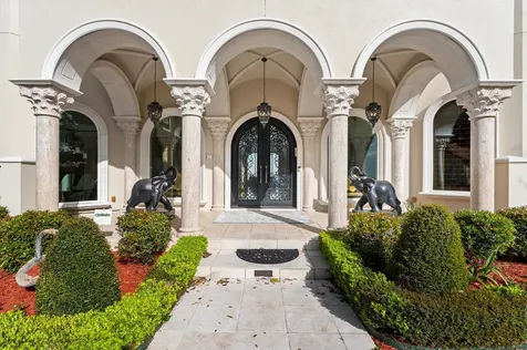 6 Waterford Oaks Lane Kemah TX 77565
