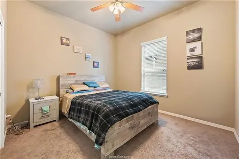 2523 Warkworth Lane College Station TX 77845