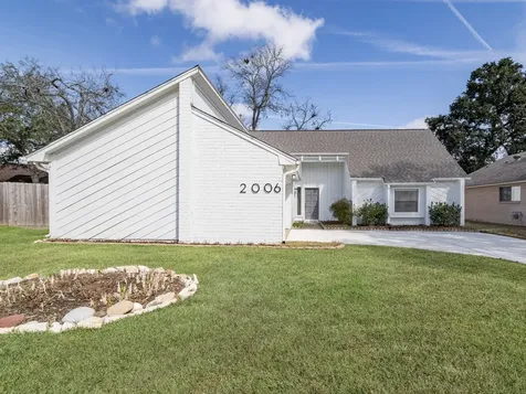 2006 Carriage Court Richmond TX 77406