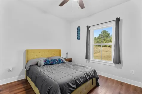 10374 St Highway 204 Cushing TX 75760