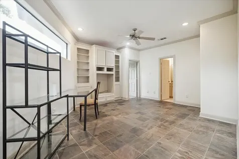 6201 Taggart A Houston TX 77007
