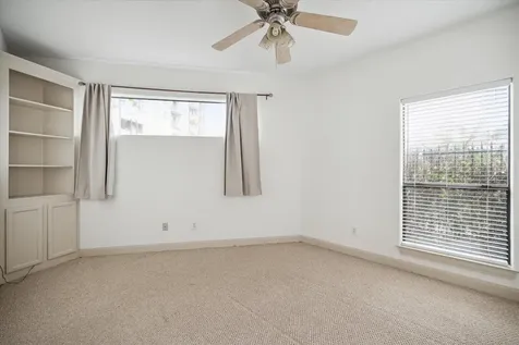 6201 Taggart A Houston TX 77007
