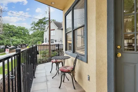 6201 Taggart A Houston TX 77007