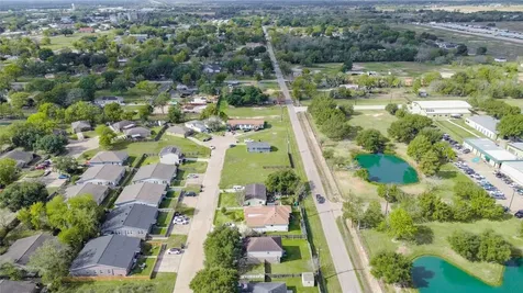 12 Becca Court Brookshire TX 77423