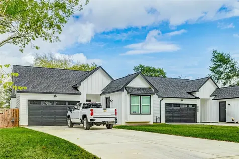12 Becca Court Brookshire TX 77423