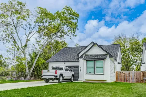 12 Becca Court Brookshire TX 77423