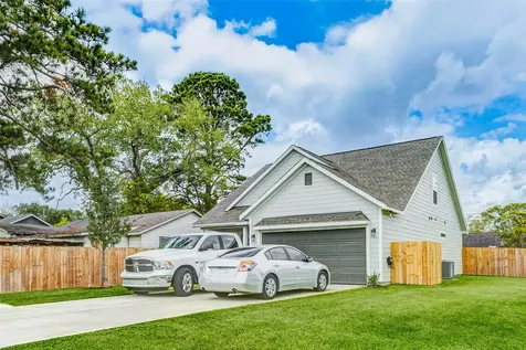 12 Becca Court Brookshire TX 77423