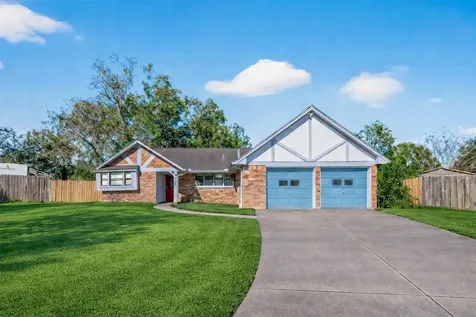 5703 Woodville Lane Pearland TX 77584