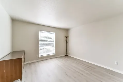 6202 Skyline Drive 44 Houston TX 77057