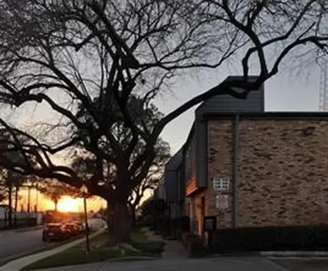 6202 Skyline Drive 44 Houston TX 77057