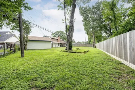 4715 Apollo Street Houston TX 77018