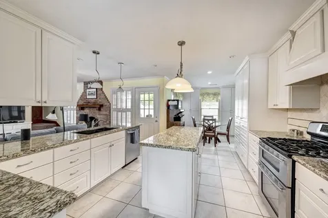 4715 Apollo Street Houston TX 77018