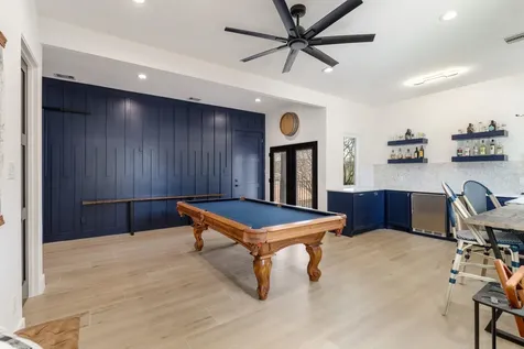 2626 Reagan Street Houston TX 77009