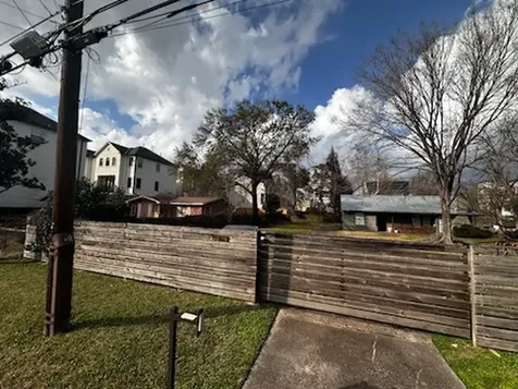 1235 W 25th Street Houston TX 77008