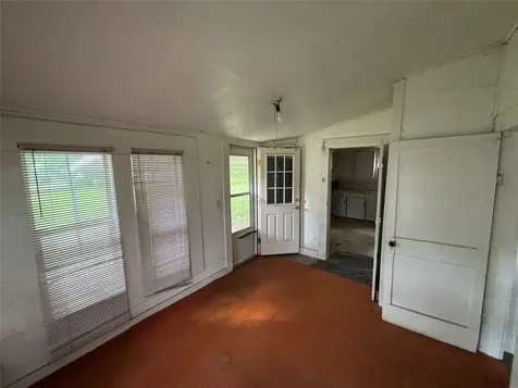 1101 N Blair Avenue Cleveland TX 77327