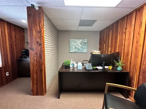 120 S Charlton Street Woodville TX 75979