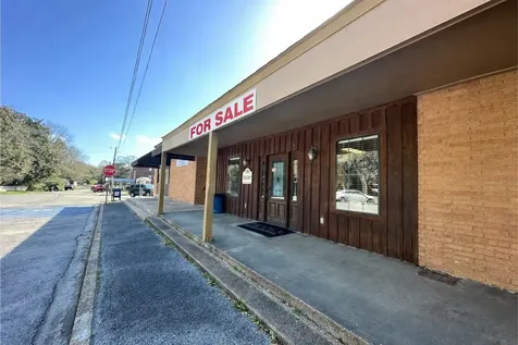 120 S Charlton Street Woodville TX 75979