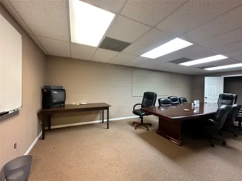 120 S Charlton Street Woodville TX 75979