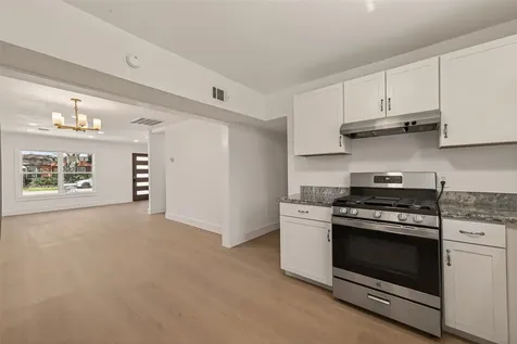 3209 Mccrarey Drive Houston TX 77088