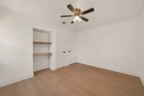 3209 Mccrarey Drive Houston TX 77088