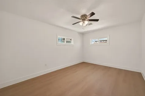 3209 Mccrarey Drive Houston TX 77088