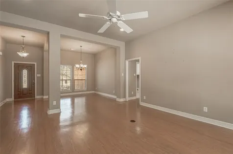 249 Broadmoor Drive Huntsville TX 77340