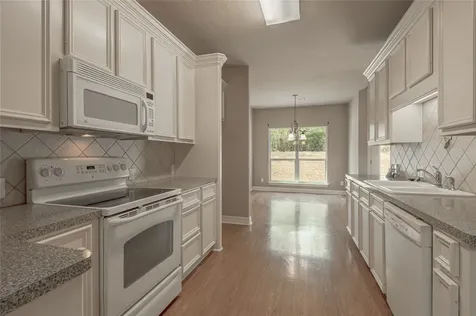 249 Broadmoor Drive Huntsville TX 77340