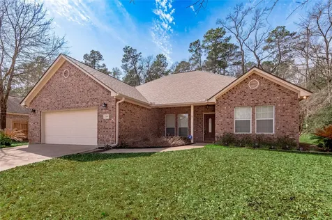 249 Broadmoor Drive Huntsville TX 77340
