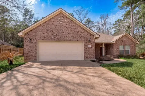 249 Broadmoor Drive Huntsville TX 77340