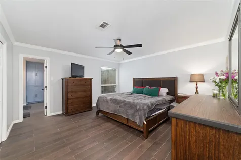 16374 Larkfield Drive Houston TX 77059