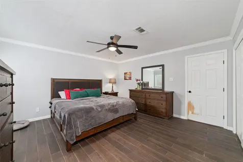 16374 Larkfield Drive Houston TX 77059