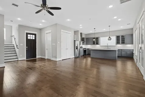 410 Yale Oaks Lane Houston TX 77091