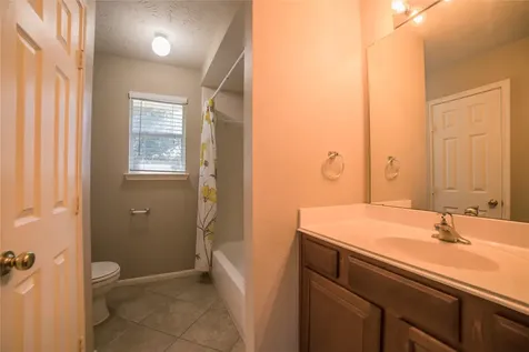 10035 Magnolia Way Houston TX 77070